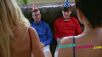 Preview 1 of Ars Sax - Besties Exchange Step Moms