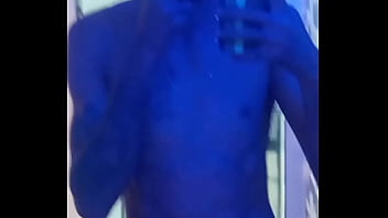 Preview 1 of Small Tint Milf - Fumando um no motel