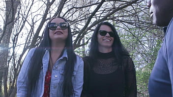Preview 1 of Grping In Bua - NINA ROCA FISTING AND FUCK WET