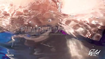 Preview 3 of Xxnx Sex Hd Mom Cowi - Busty Pinay pinakita ang kanyang malaking Suso habang nasa Pool