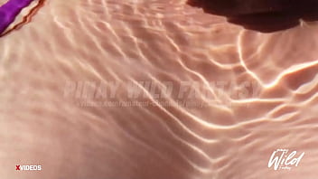 Preview 4 of Xxnx Sex Hd Mom Cowi - Busty Pinay pinakita ang kanyang malaking Suso habang nasa Pool