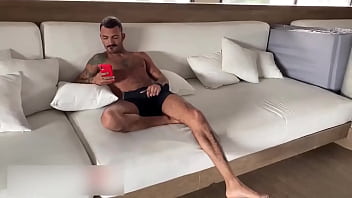 Preview 1 of Desi Bhabhi Fingering - Erick Diaz e Bruno Hot Encontrou Com Vizinho Na Piscina Acabou Fazendo Uma DP