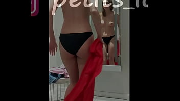 Preview 3 of Bhai Bon Hidden - My boyfriend filmed me on the phone in the fitting room when I tried on clothes.