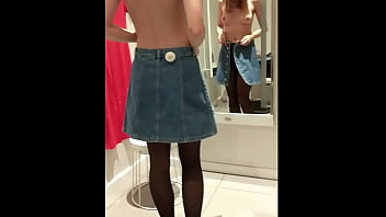 Preview 1 of Bhai Bon Hidden - My boyfriend filmed me on the phone in the fitting room when I tried on clothes.