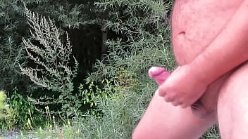 Preview 4 of Dxk Scne 3 - belle bite branlette pisse et &eacute_jaculation dans la nature en forets