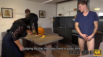 Preview 2 of Gianna Dors - MATURE4K. Mature woman is banged by her perverted stepson on Halloween