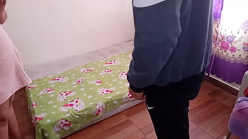Preview 1 of Necked Girls Pics - me pide que le de un buen masaje para relajarse y termino tocandole su hermoso culo termino follandola