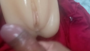 Preview 4 of Mom On Hidencam - Comendo uma bucetinha deliciosa