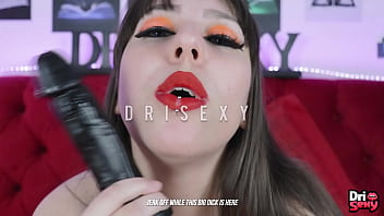 Preview 4 of Moka Dance - SPH - Humilhando o corno | Dri Sexy | Legendas em ingl&ecirc_s