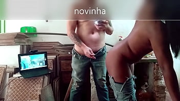 Preview 1 of Hijab Cuckold Porn From Egypt - bem gostoso com essa casada safada,  e no fim leitada na boca