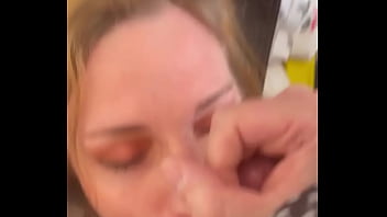 Preview 1 of Pregnan Mom - Transgirl blowjob