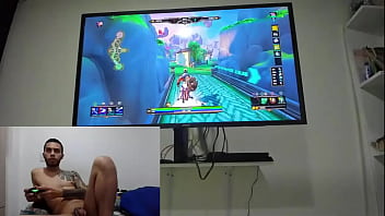 Preview 4 of Xvideos Black Mom - This boy gets playing video games naked
