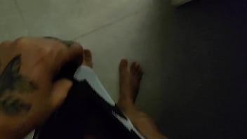 Preview 1 of Asian Vs Big Cock Hd - Mi compa&ntilde_era de cuarto cay&oacute_ del sue&ntilde_o y yo intent&eacute_ follarla sin que se diera cuenta (parte 1)
