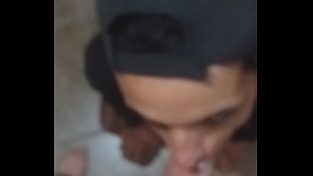 Preview 4 of Mom Like Fucking Hard - &deg_&bull_mam&iacute_fero de macho Querendo um leitinho...