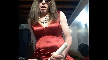Preview 4 of Mom And Dad And Little - Jade Squirting From Big Dildo