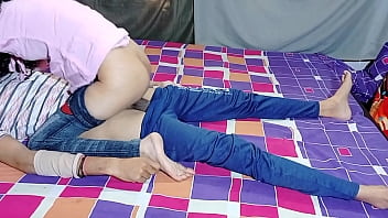 Preview 2 of Indian Girl Chodai - Landlord&#039_s fucked of fat dick very strong painfull sex,  DESISLIMGIRL NEW DESI SEX XVIDEO FULL HD