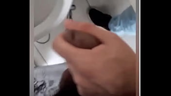 Preview 1 of Karitana Karif Inda - quando vou mijar em banheiro publico os caras ficam loucos com meu pau,  completo RED