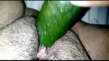 Preview 2 of Can18net Com - Chilena jugando con pepino
