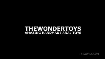 Preview 1 of Amateur Sextape 4 Way - Ella Hollywood Testing The Handmade Khun Size XL (With Additional Anal Fisting) TWT151