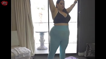 Preview 1 of Vidio Bank Xxx - Slutty BBW MILF Gets Total Body Workout - PREVIEW - Sydney Screams &amp_ Adam Christopher