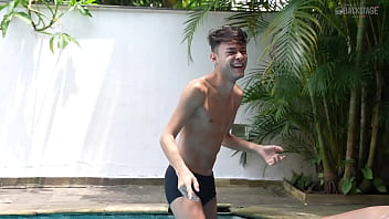 Preview 2 of Nice Teeny Ass - Making Of - Caco Foxx &amp_ Enzo Matteuz &amp_ Hanry Onlyjapa - Bareback (O Safado do parque)