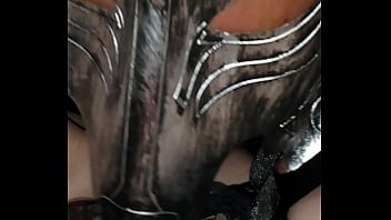 Preview 3 of India Khiladi Xxx - Bad Wolf  licking some of Red&#039_s pussy