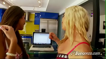 Preview 3 of Emran Hasmi Sex Video - Daisy Marie fucking Sandy AKA Vega Vixen,  gorgeous babes,  Sandy AKA Vega Vixen anal Double Penetration,  great scene,  DAISY pussy,  Teaser#1