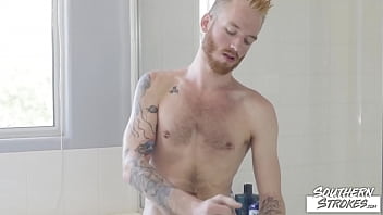 Preview 2 of Muscle Growth 3d Penis - SOUTHERNSTROKES Blond Twink Declan Moore Masturbates Solo