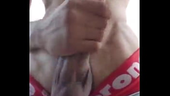 Preview 3 of Indian Pory - tocando punheta piroca gostosa