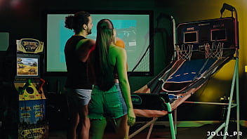 Preview 1 of Cucu Dipaksa - Beautiful Latina MILF Jolla gets fucked while shooting hoops at her friend&#039_s game room
