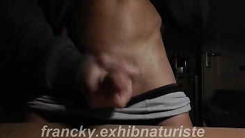 Preview 4 of Png In Hotel Xvideo - branlette et &eacute_jaculation nocturne