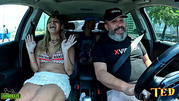 Preview 2 of Xxx Vioes 2018 Xxx Hd - A primeira carona do Ted no rio de Janeiro com a vi&uacute_va que perdeu o marido e virou atriz - Thai Camargo Official - Joao O Safado