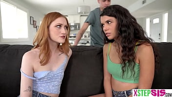 Preview 1 of Chil Tod Sex - 2 minutes make stepbro cum challenge for teen stepsister Harley Haze and her BFF Scarlet Skies