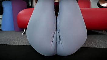 Preview 1 of Hubbies Eating Creampies - Thats a Powerfull Ass! What a PAWG!