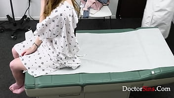 Preview 1 of Twinks Pee - Pervy Doctor&#039_s Office