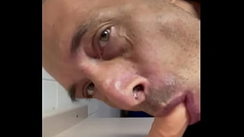 Preview 4 of Xxx Lokal Vf - Short  Gay dildo suck