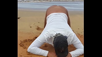 Preview 3 of Goda Xxx Goda Bali - Ladysilva latina gay vem fuder minha bunda gostosa na praia