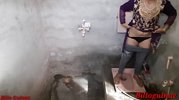 Preview 1 of We Yxxxx - Sasur ne bahu ko choda Indian step father-in-law fucks his daughter-in-law in clear hindi audio