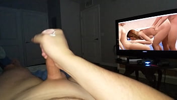 Preview 1 of Ladies Keli Jhadne Ki Video - Quick jerk &amp_ cum