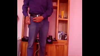 Preview 1 of Mony Foor - Chico tocandose