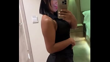 Preview 3 of Seil Bhand Sexey Video New - Me invitar&iacute_as a comer ? Si me das rt salgo contigo