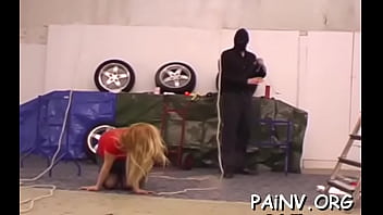 Preview 1 of Xnxxx Mobi - Sultry minx is getting her putz fingering