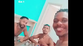 Preview 1 of On Line Porn Video - Em terras Paulistana com os primos kariocatatuado &amp_ DonPabloRJOFC
