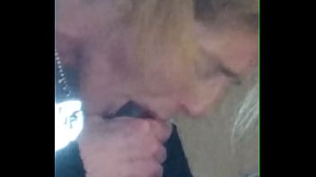 Preview 2 of Xxx Video Parno - Sexysummer shows cuckold husband how much she loves sucking black cock