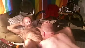 Preview 1 of Men Sex With Animal - Me gettin blown 2