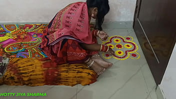 Preview 1 of Family Storked Com - XXX जिया ने Covid-19 में किराया माफ करवाने के लिए अपने मकान मालिक से खूब चुत मरवाई !