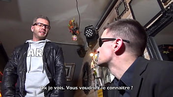 Preview 2 of Gangbang Aleksa Nicole - David Valentin et Hugo Tara,  showmen TV,  au service de Mars Gymburger