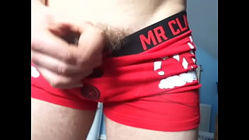 Preview 4 of Bbw Shem - Peeing with me Christmas pants on II