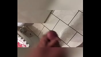 Preview 4 of Selfie Pussy Mature - Ga&uacute_cho do pau grosso gozando gostoso