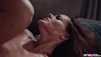 Preview 4 of Mp3 Mom - Alia Donovan Her Midnight Snack